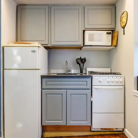 Feel New York City Like Movie Star In Ues Apartment